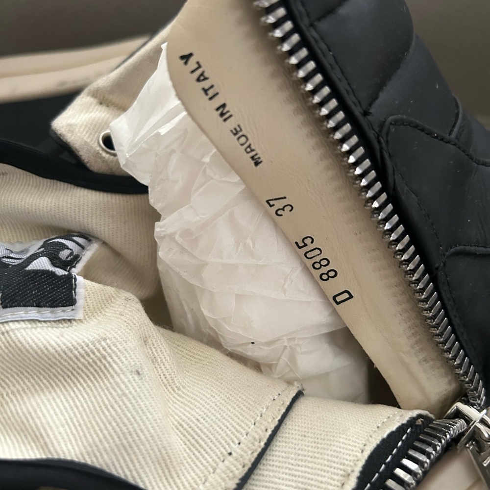 RICK OWENS - Picture 3 of 4